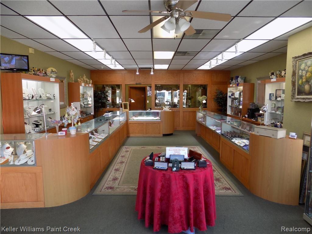 8771 HALL Road, Utica, MI 48317 — Photo 11
