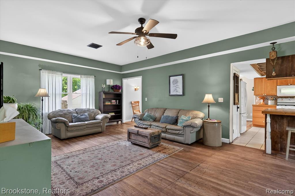 9455 Andersonville Road, Clarkston, MI — Photo 12