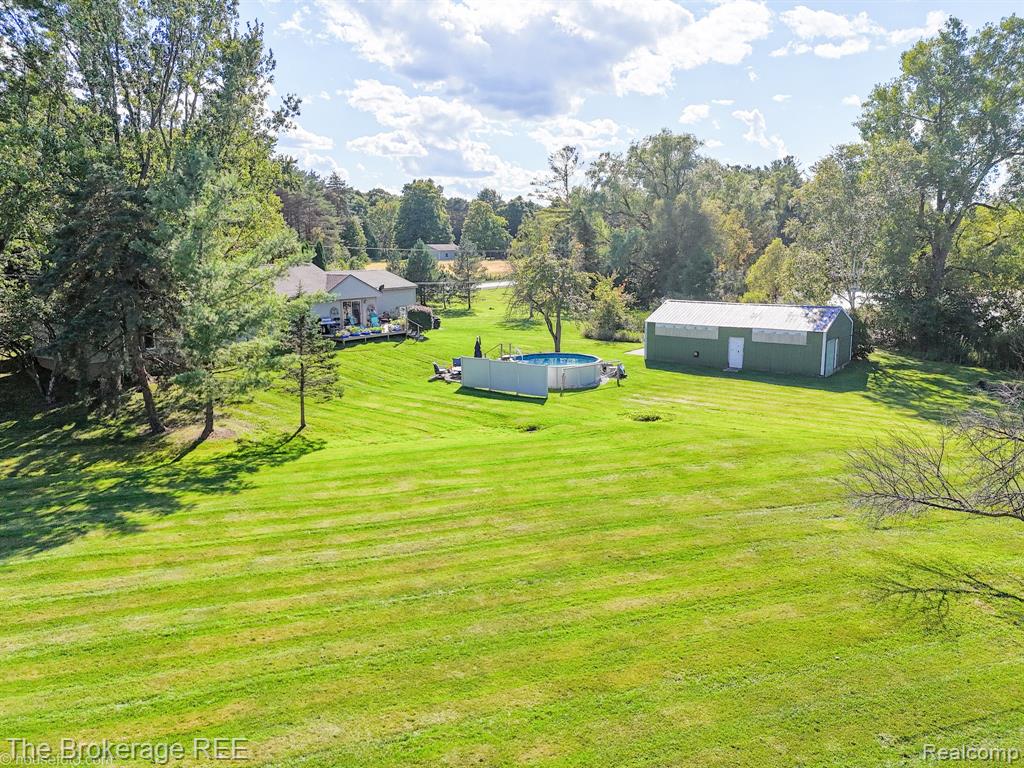 8439 Burpee Road, Grand Blanc, MI 48439 — Photo 47