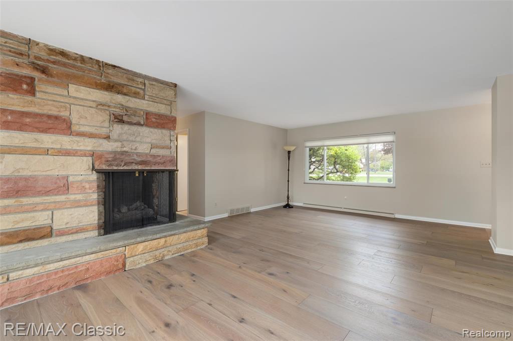 804 Bonita Drive, White Lake, MI 48383 — Photo 18