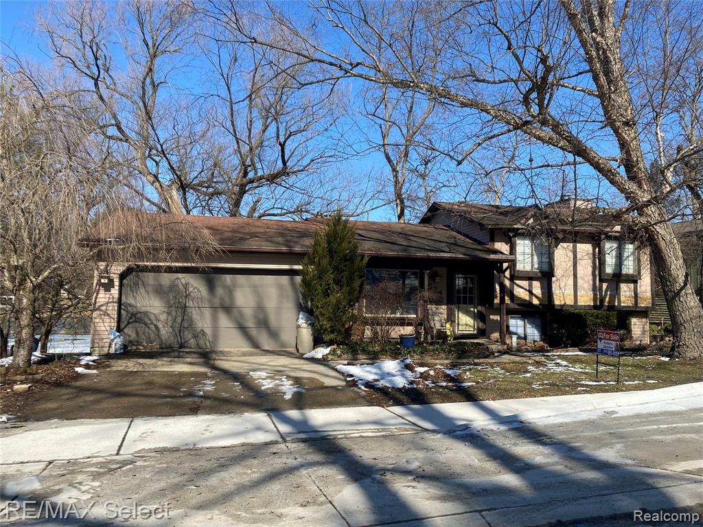 524 W Huron Street, Milford, MI 48381 — Photo 2