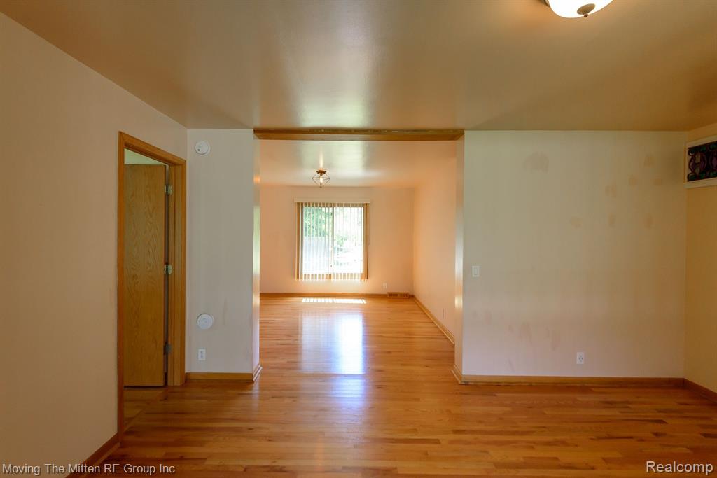 49335 WEAR Road, Belleville, MI 48111 — Photo 7