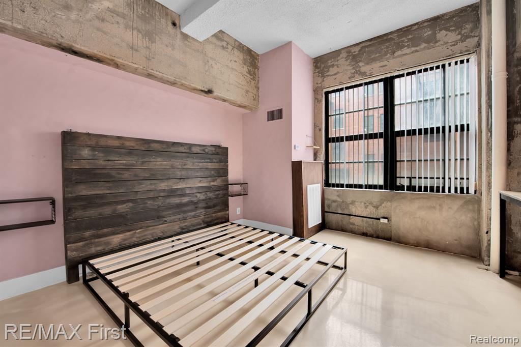 6533 E JEFFERSON Avenue, 226T, Detroit, MI 48207 — Photo 17