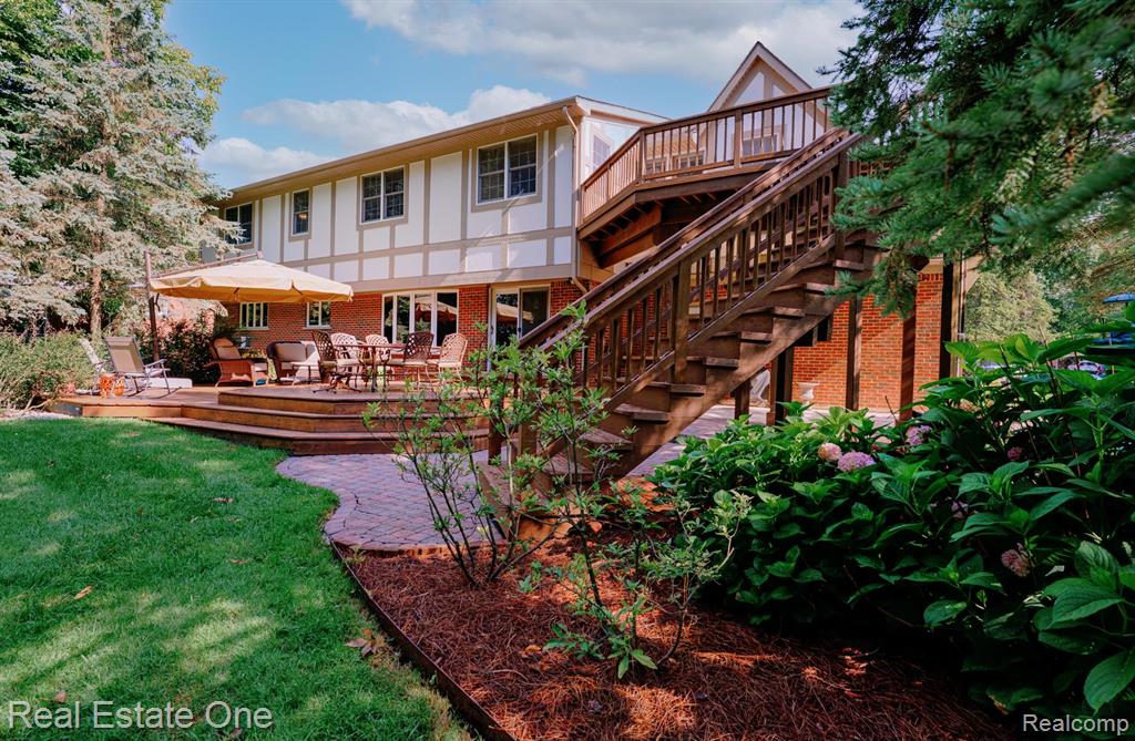 454 Lesdale Drive, Troy, MI 48085 — Photo 43
