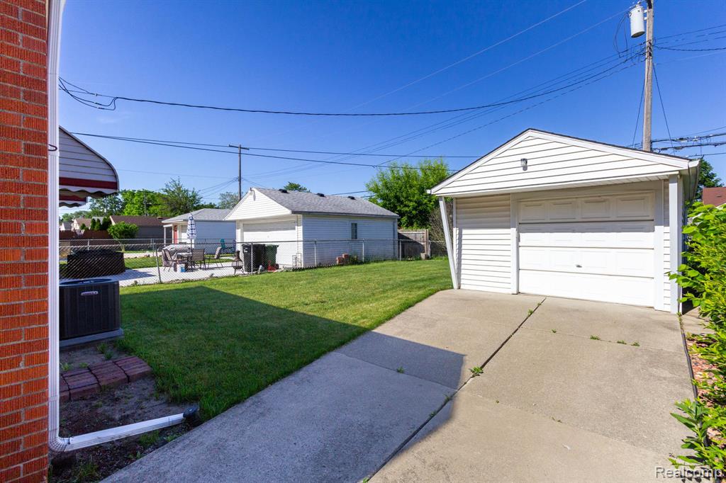 9854 Colwell Avenue, Allen Park, MI 48101 — Photo 26