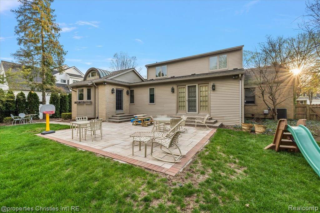 765 S Glenhurst Drive, Birmingham, MI 48009 — Photo 59