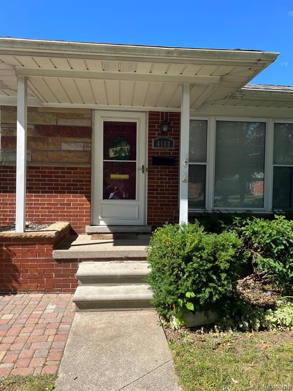 4188 McKinley Street, Dearborn Heights, MI 48125 — front exterior