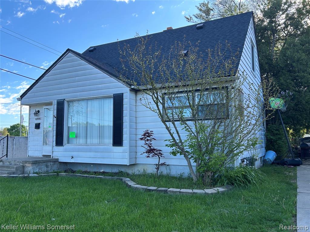 22540 Normandy Avenue, Eastpointe, MI 48021 — Photo 2