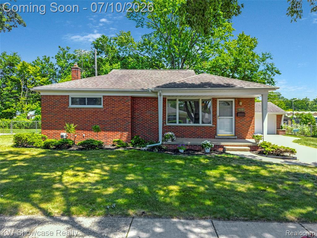 9370 Gillman Street, Livonia, MI 48150 — Photo 13
