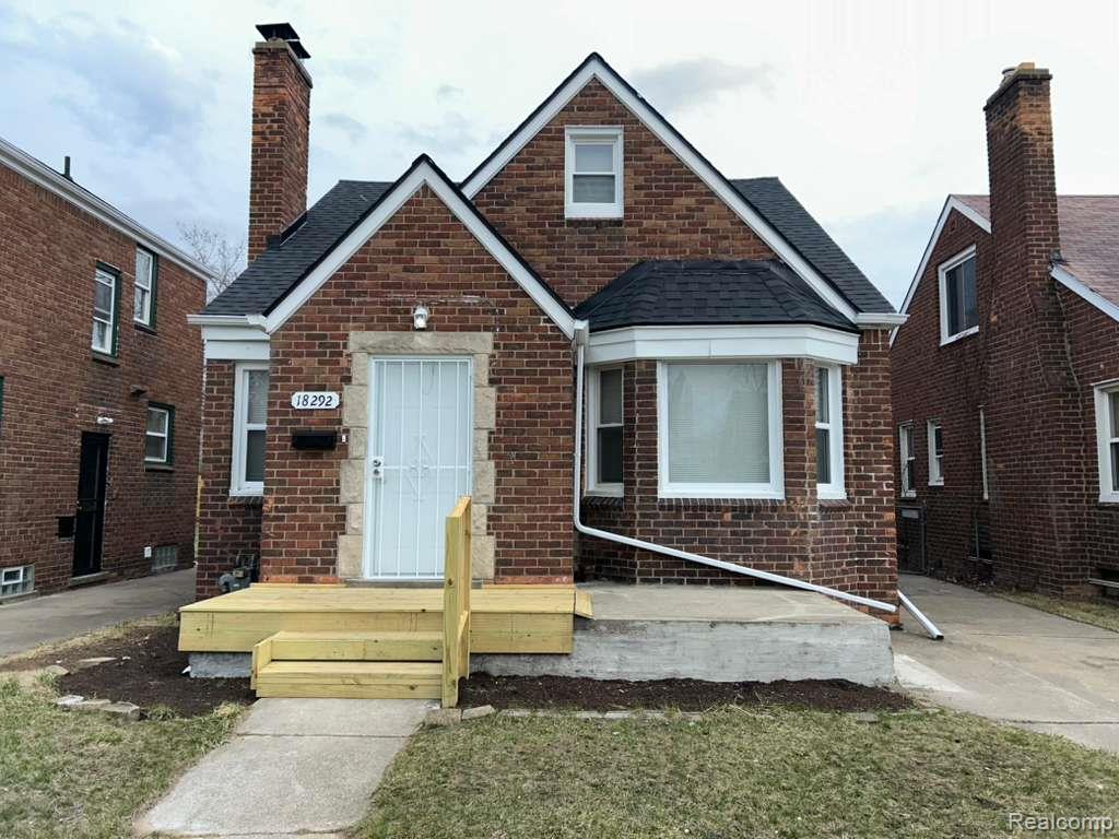 18292 Mendota Street, Detroit, MI 48221 — front exterior