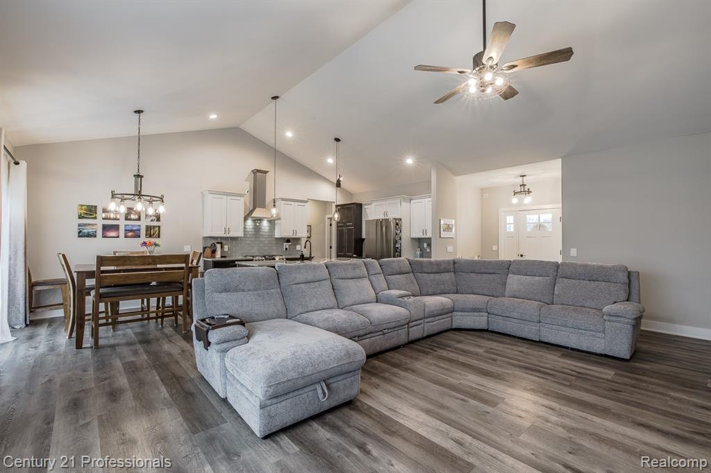 4914 Toratola Lane, Howell, MI 48843 — Photo 10