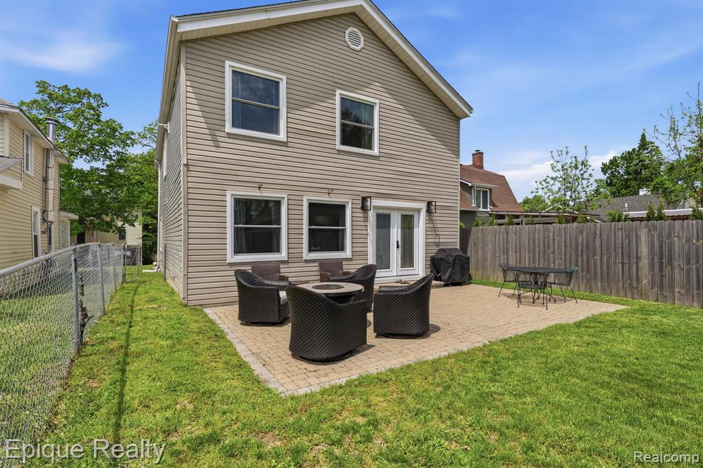72 N North Shore Drive, Lake Orion, MI 48362 — Photo 27