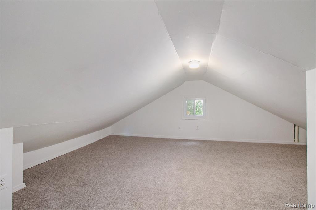 770 Brushwood Drive, Wolverine Lake, MI 48390 — Photo 12