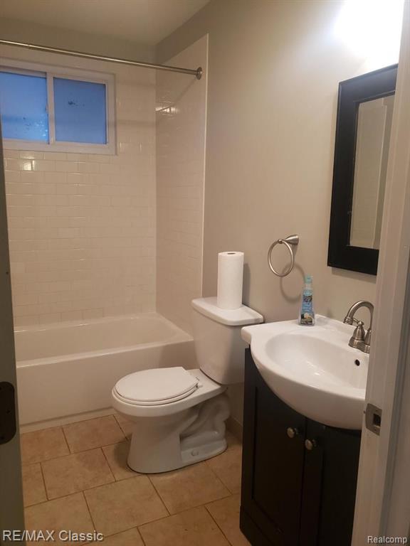 617 E 3RD Street, Royal Oak, MI 48067 — Photo 17