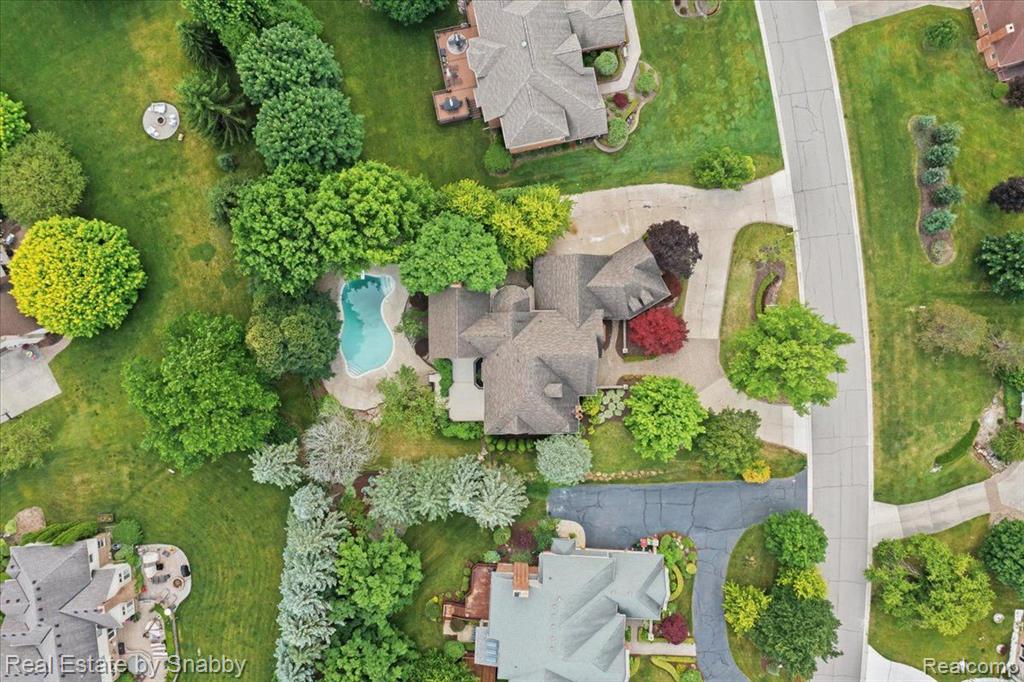 4096 Oak Tree Circle, Rochester, MI 48306 — Photo 51