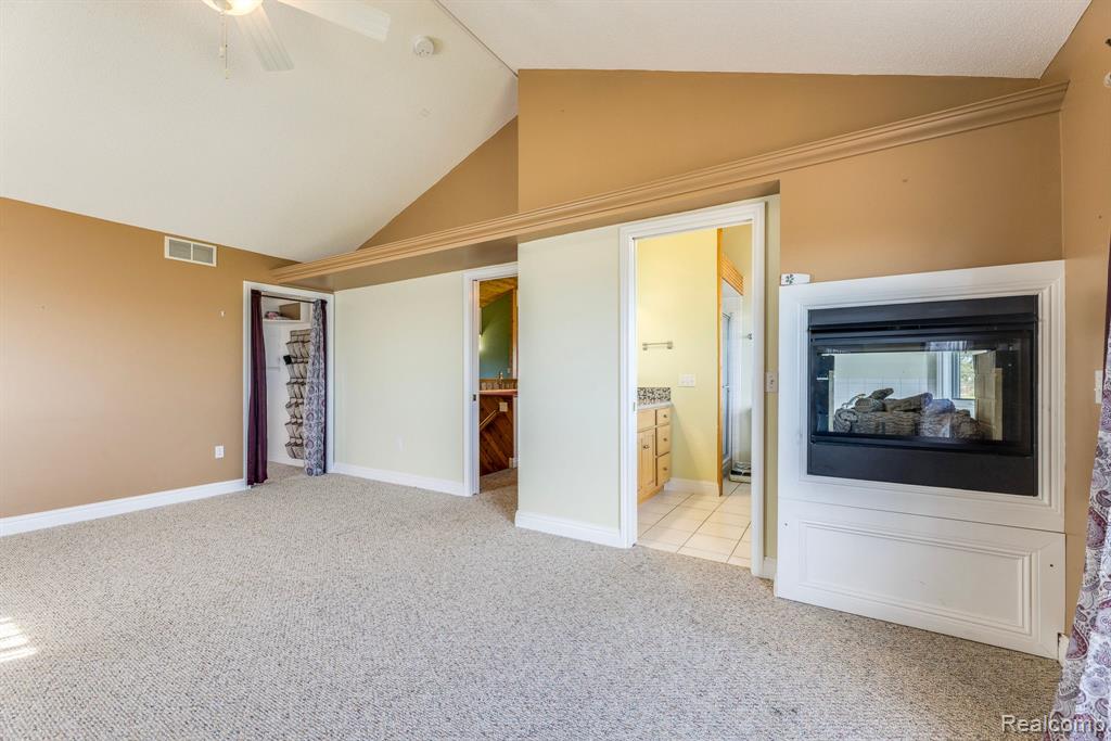 6455 LAKEVIEW Drive, MI — Photo 27