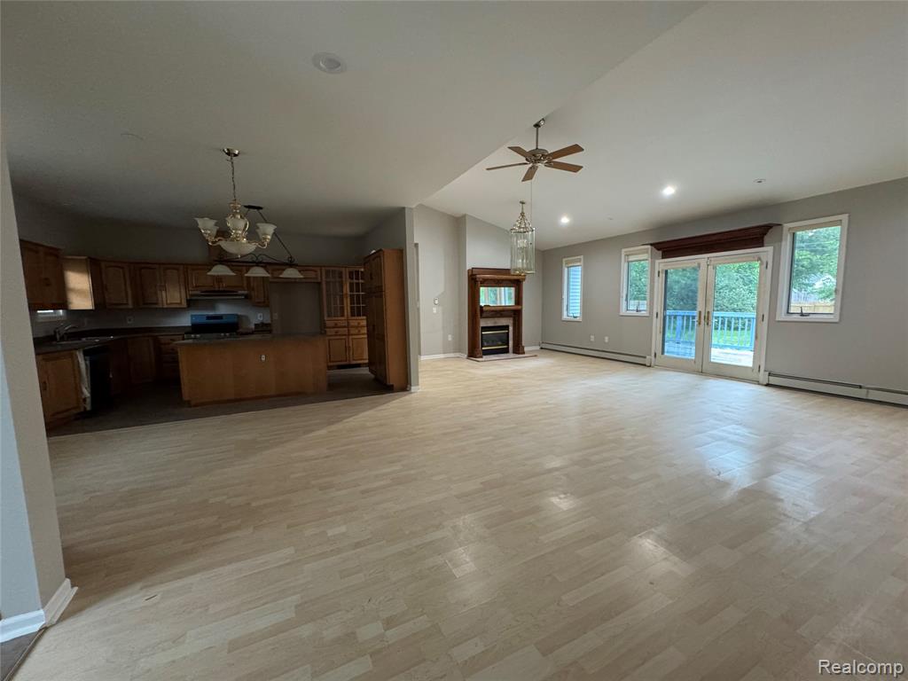 565 Highland Avenue, Pontiac, MI 48341 — Photo 16
