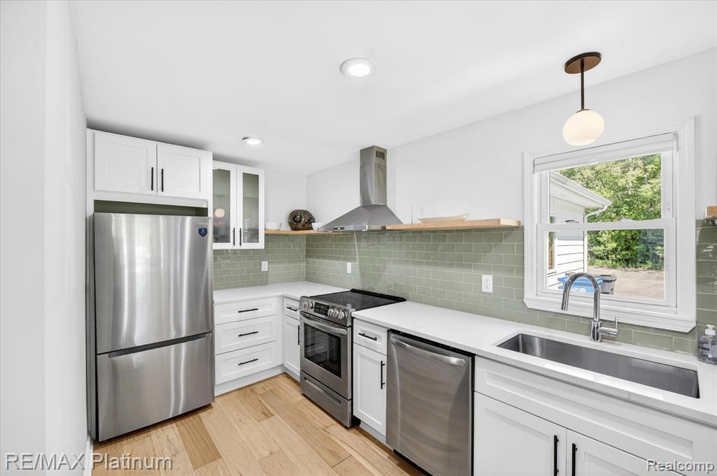 1462 S HUGHES Road, Howell, MI 48843 — Photo 10