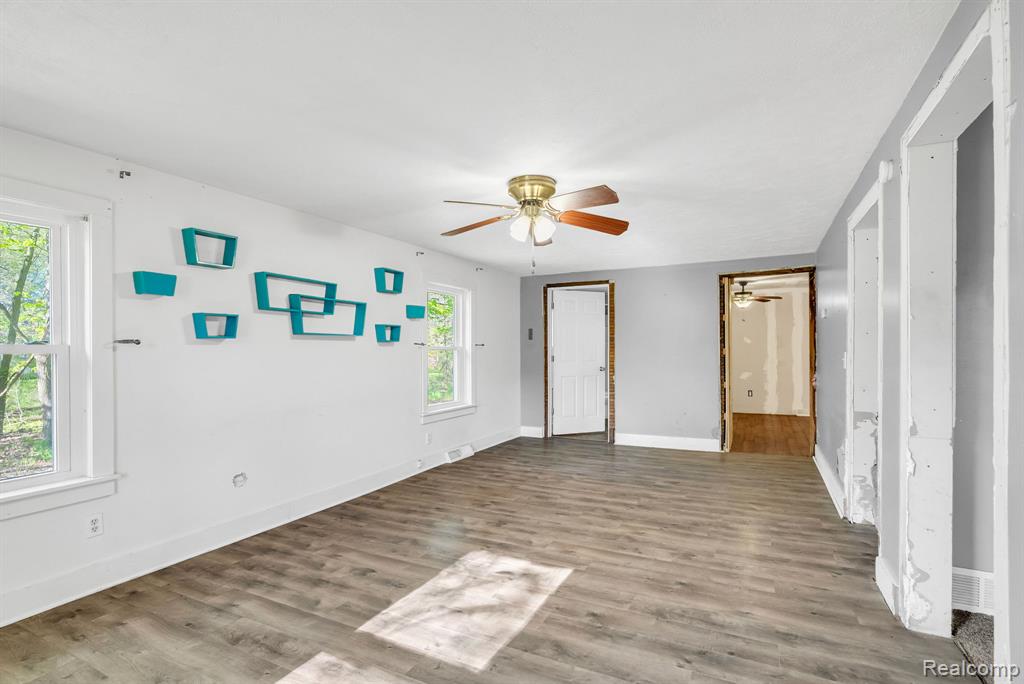 7054 McCords Avenue SE, Alto, MI 49302 — Photo 8