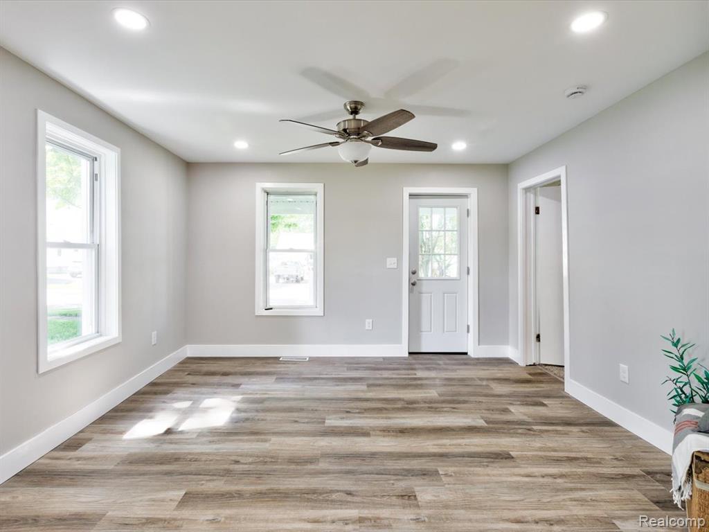35930 Washington Street, Richmond, MI 48062 — Photo 5