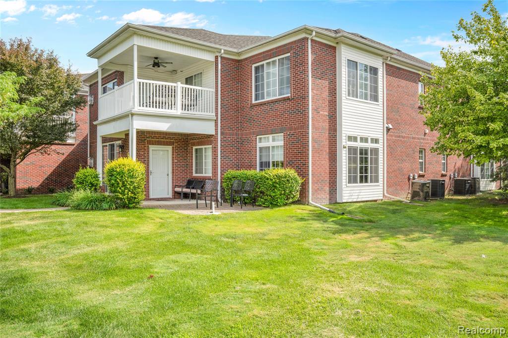 6933 Boulder Pointe Drive, Washington, MI — Photo 26