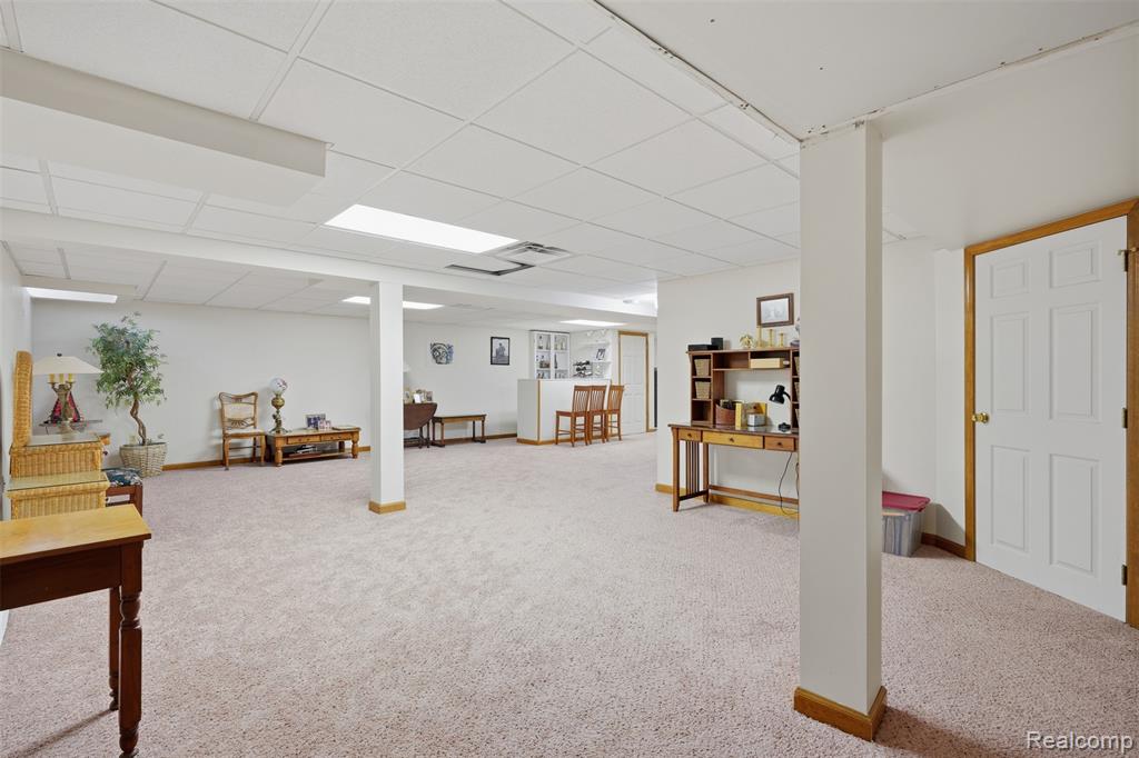 9210 Newburgh Road, Livonia, MI 48150 — Photo 20