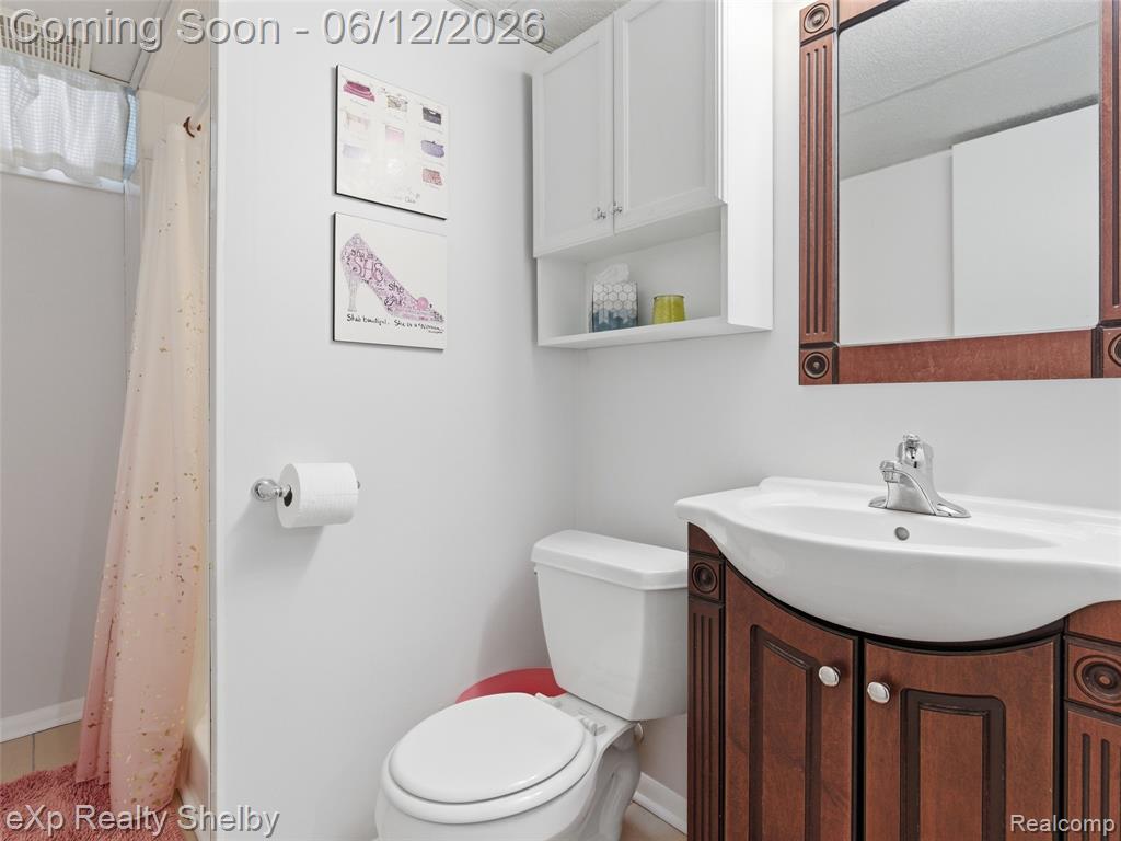 29451 Mark Avenue, Madison Heights, MI 48071 — Photo 29