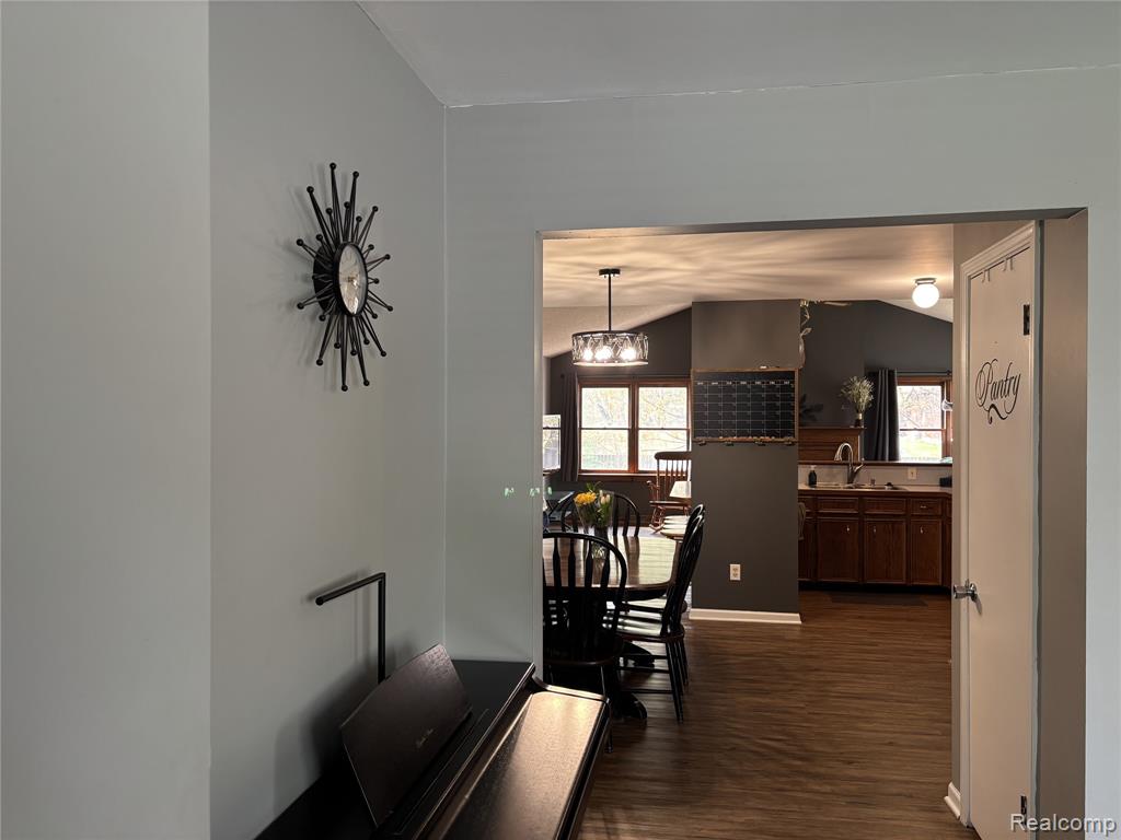 5407 Newcastle Drive SE, Kentwood, MI 49508 — Photo 8