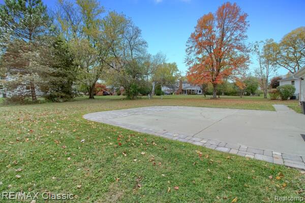 6564 Alderley Way Court, West Bloomfield, MI — Photo 54
