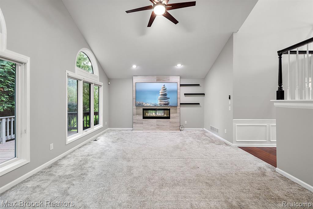 4696 PIER Court, Troy, MI 48098 — Photo 15