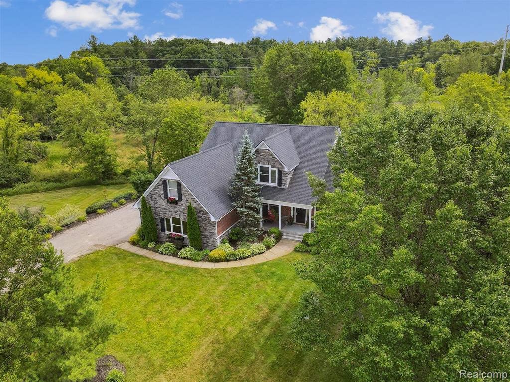 945 Gray Fox Court, Howell, MI 48843 — Photo 68