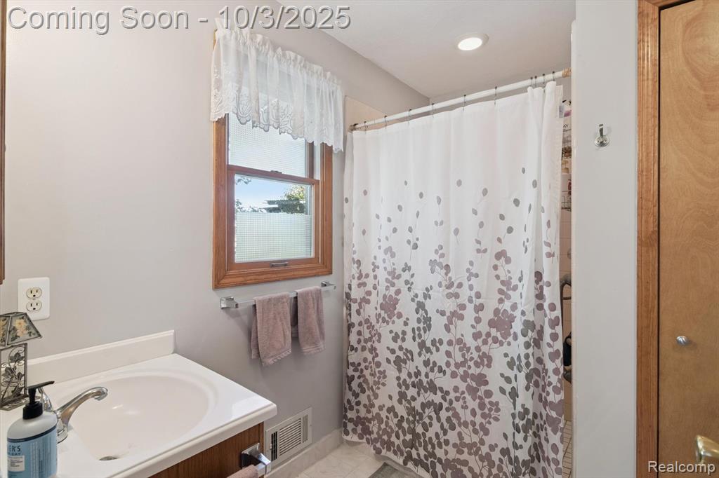 1052 S Otter Creek Road, Monroe, MI 48161 — Photo 45