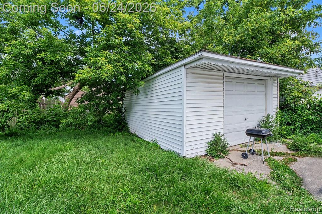 8059 Ford Avenue, Warren, MI 48089 — Photo 5