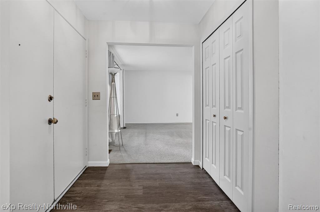 7565 Embassy Drive, Canton, MI 48187 — Photo 5