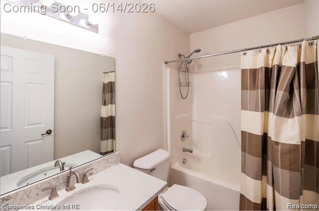 7645 Woodward Avenue, Detroit, MI 48202 — Photo 12