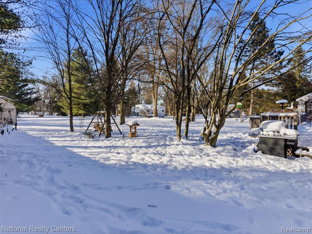 5470 Jamestown Road, Utica, MI 48317 — Photo 38