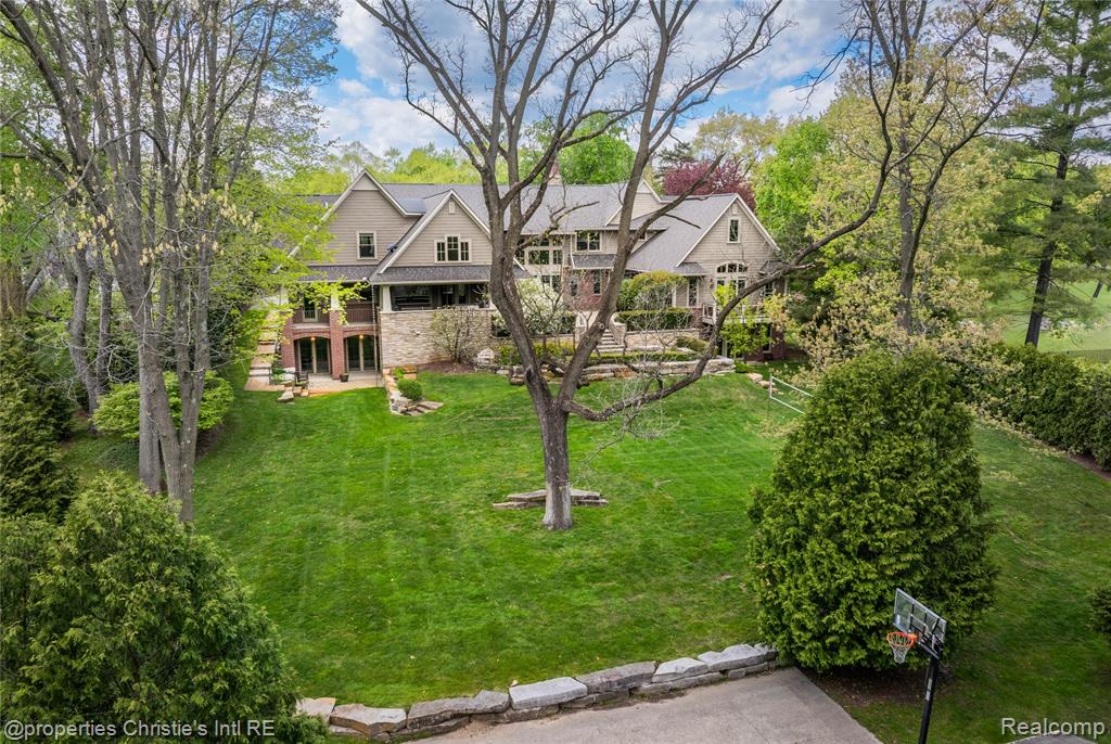 1330 Oxford Road, Beverly Hills, MI 48304 — Photo 2