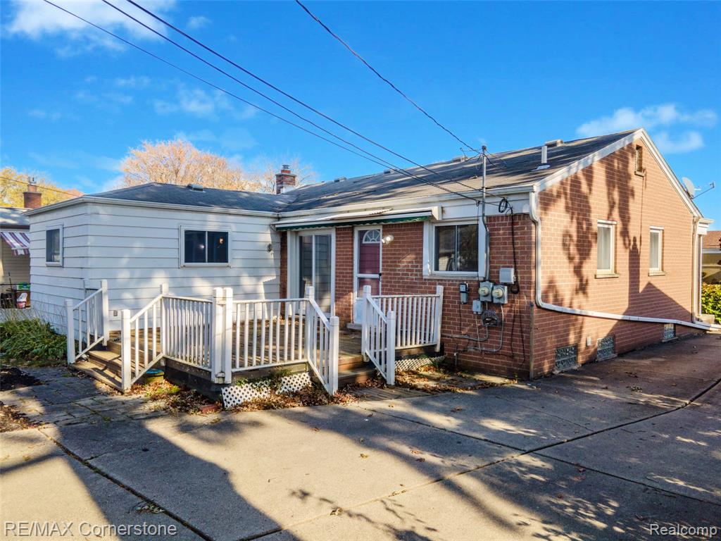 8219 Roselawn Street, Westland, MI — Photo 29