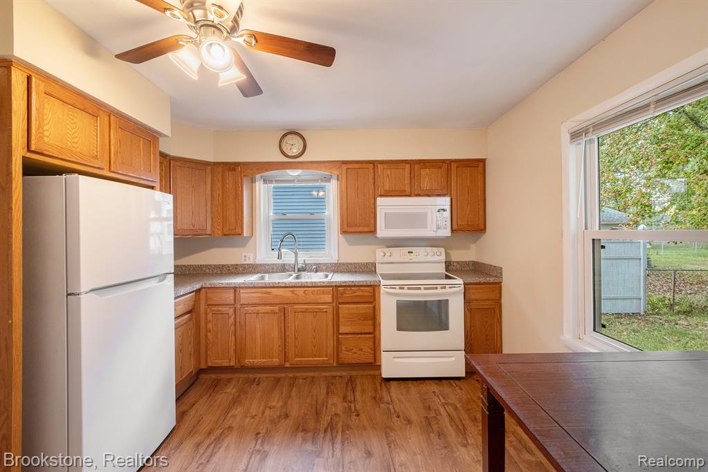 805 Hartner Drive, Holly, MI 48442 — Photo 5
