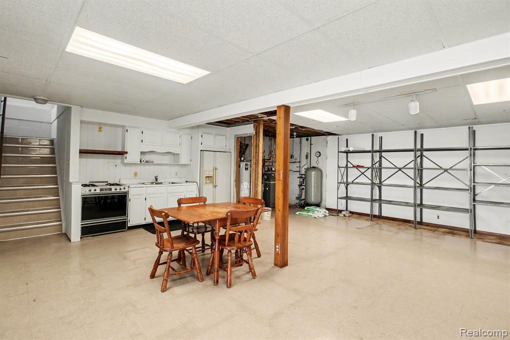 8783 SKYLANE Drive, Brighton, MI 48114 — Photo 15