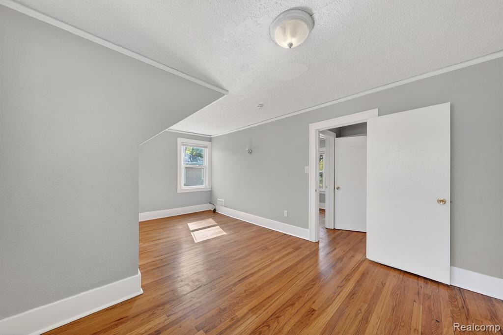 582 E Drayton Street, Ferndale, MI 48220 — Photo 27