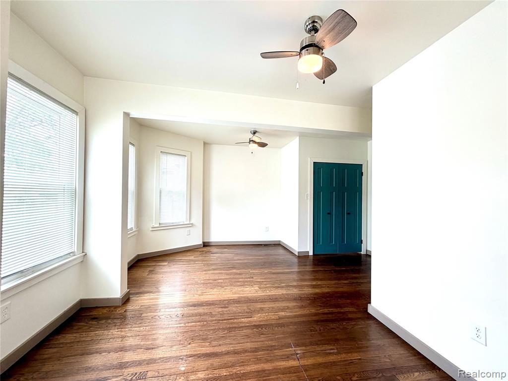 2045 Calvert Street, Detroit, MI 48206 — Photo 33