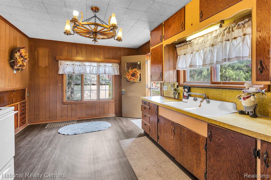 1050 W Vicary Rd. Road, Liberty, MI 49233 — Photo 7