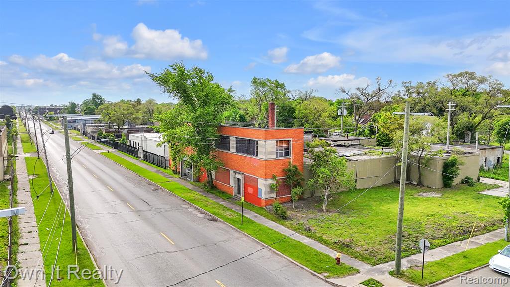 8616 Grinnell Street, Grosse Pointe, MI, 48213