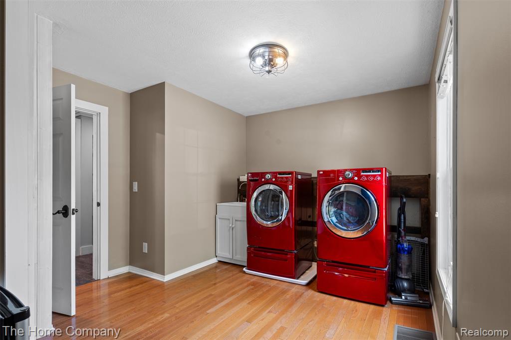 8320 Constitution Boulevard, Pinckney, MI 48169 — Photo 19