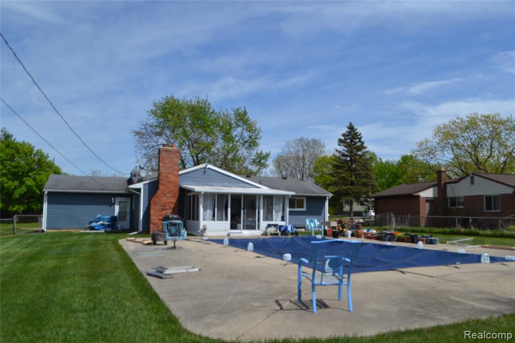 5448 FAIRVIEW Drive, Grand Blanc, MI 48439 — Photo 2