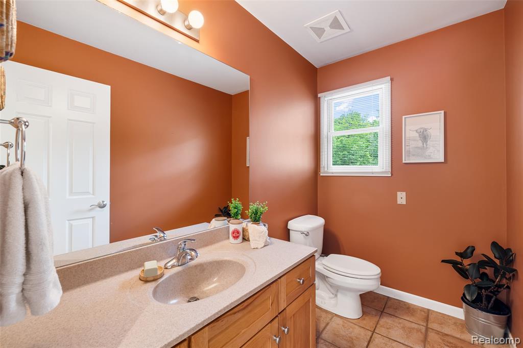 4230 Mill Lake Road, Lake Orion, MI — Photo 34