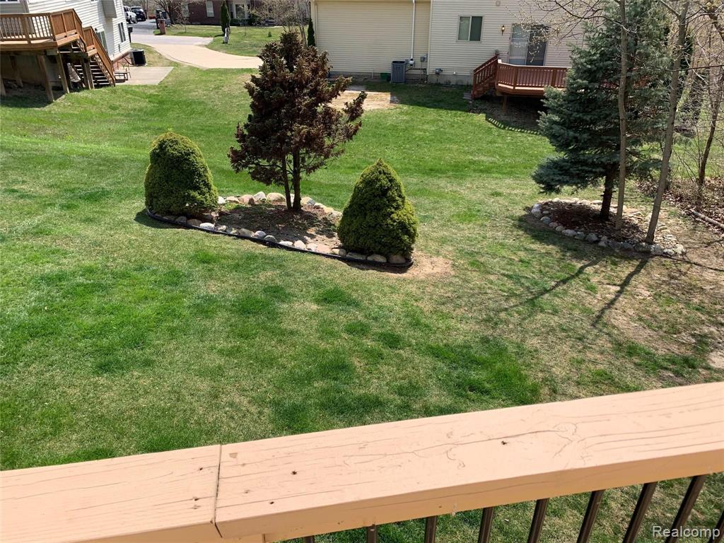 815 CALGARY Street, Auburn Hills, MI 48326 — Photo 38