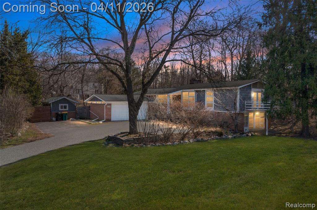 32998 Biddestone Lane, Farmington, MI, 48334