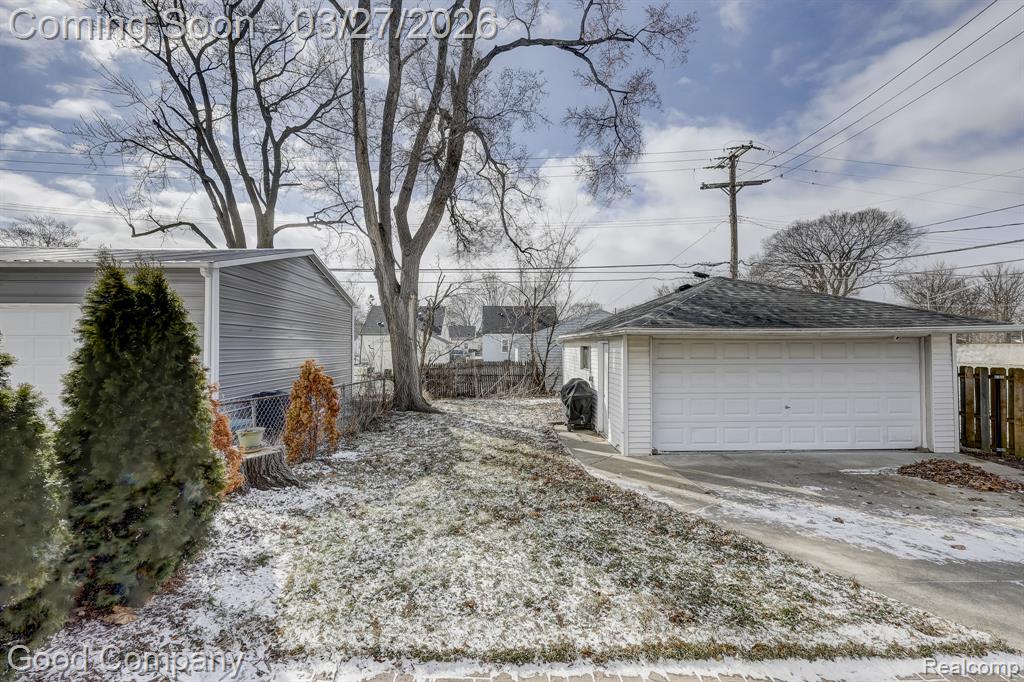 503 W Elmwood Avenue, Clawson, MI — Photo 42